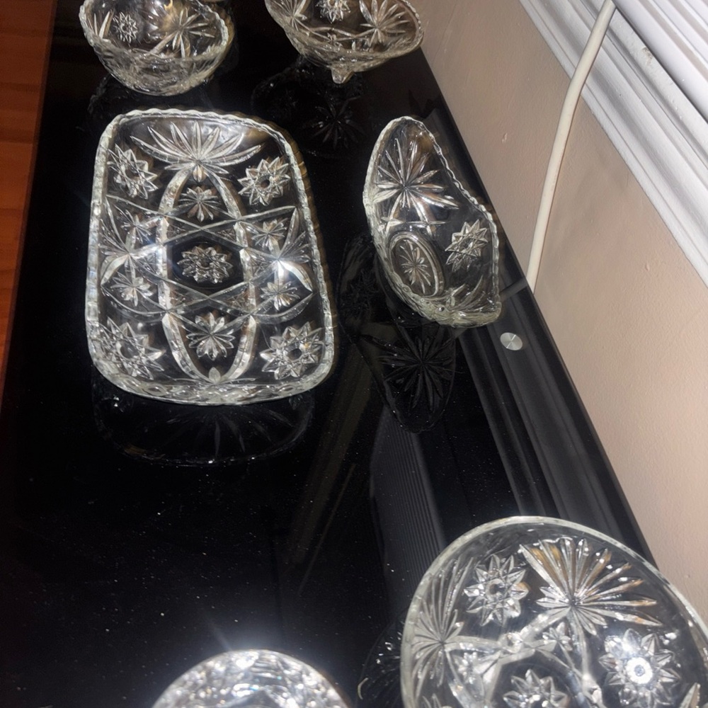 Fifth Avenue Elegant Crystal Cut Glass Dish Set 7 pieces